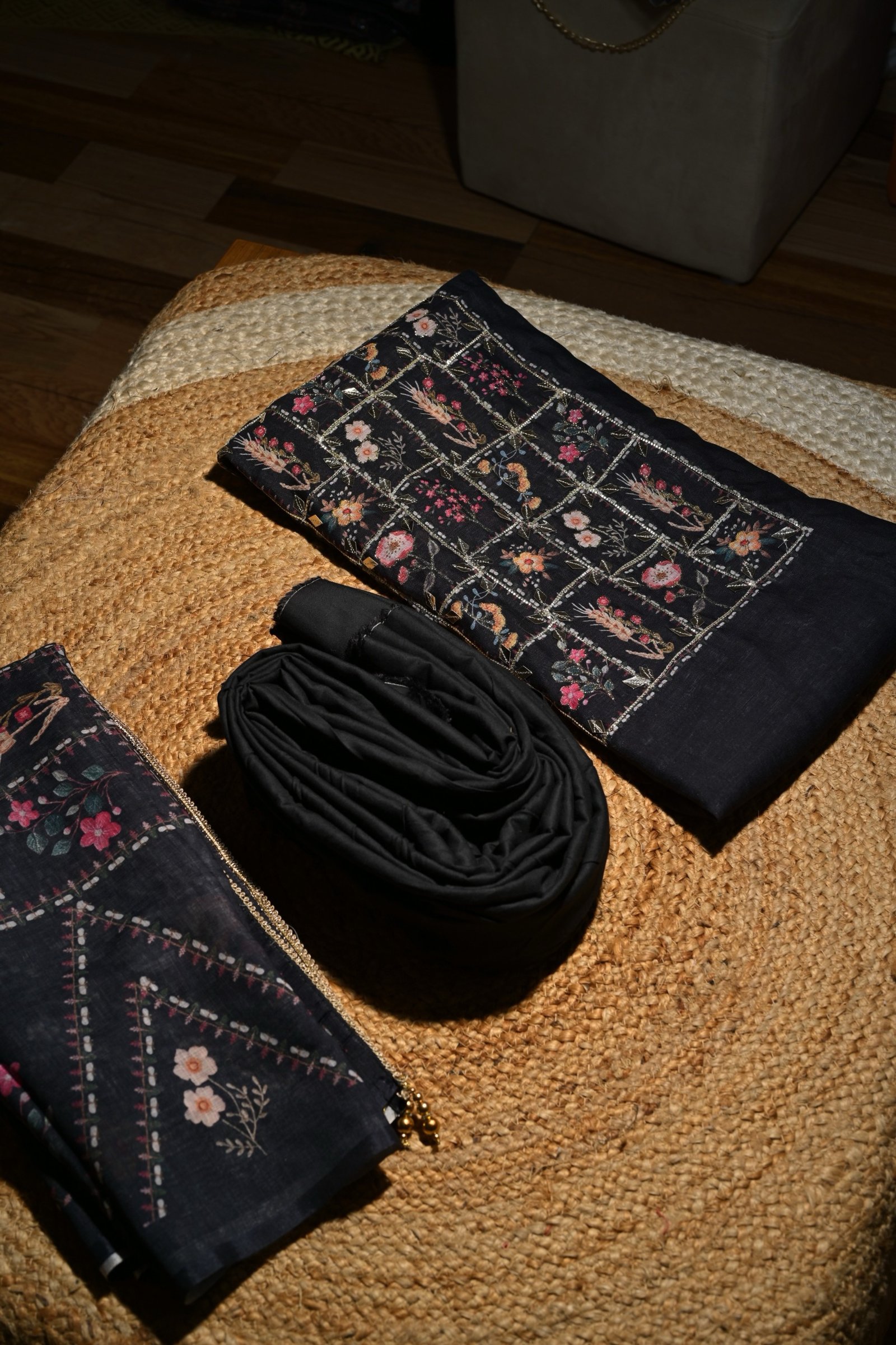 Unstitched Lenin Black Cotton embroidery suit - Image 4